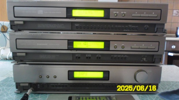 Denon Hi-Fi torony