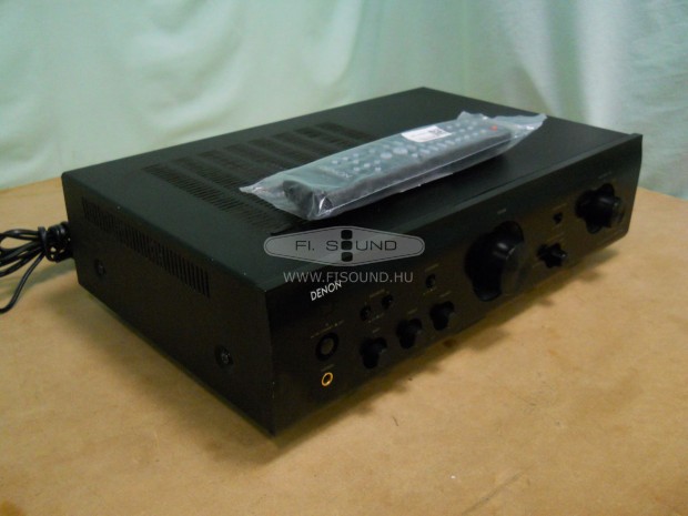 Denon PMA-710AE ,2x85W,4-16ohm,4 hangfalas sztereo erősítő