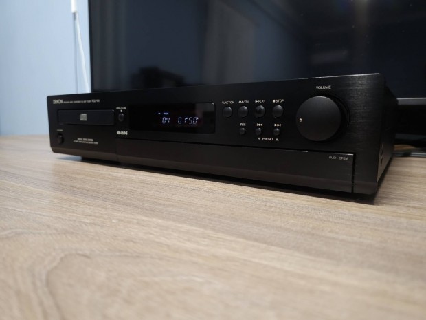 Denon RCD-100 CD receiver!