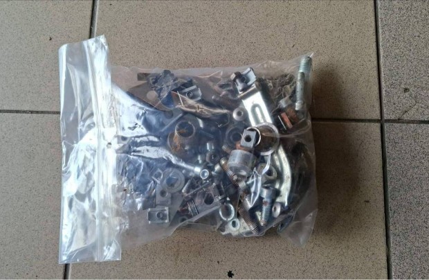 Derbi GPR 125 2011 csavar szett