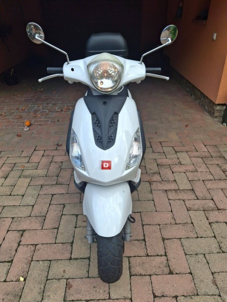 Derbi/Piaggio Boulevard two