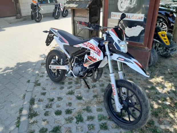 Derbi Senda X-Treme 50 Supermoto/ vjratot iga...