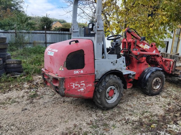 Derkcsukls rakodgp Weidemann