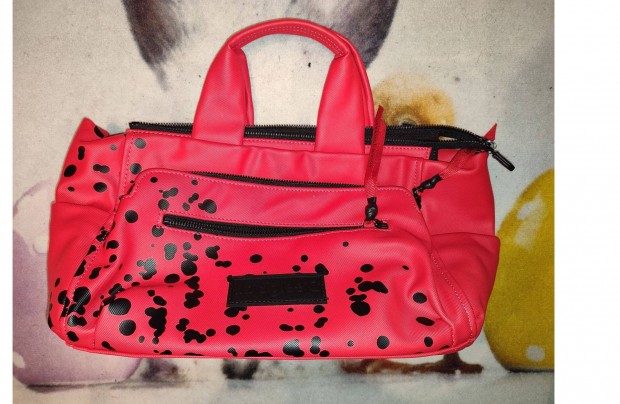 Desigual eredeti n�i piros fekete k�zi t�ska