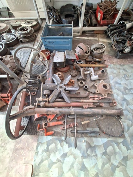 Desta targonca alkatr�szek