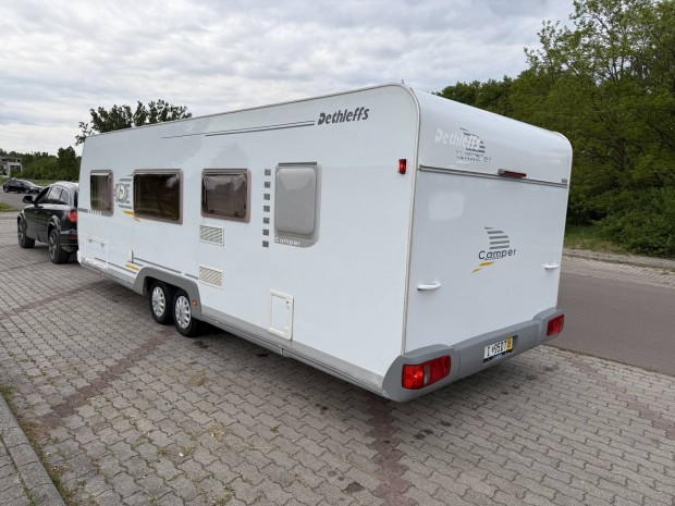Dethleffs Camper ) fős lakókocsi,teljes értékű fürdővel