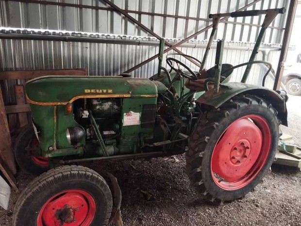 Deutz 18 le mszakis traktor elad