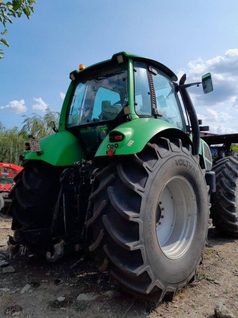 Deutz fahr traktor elad