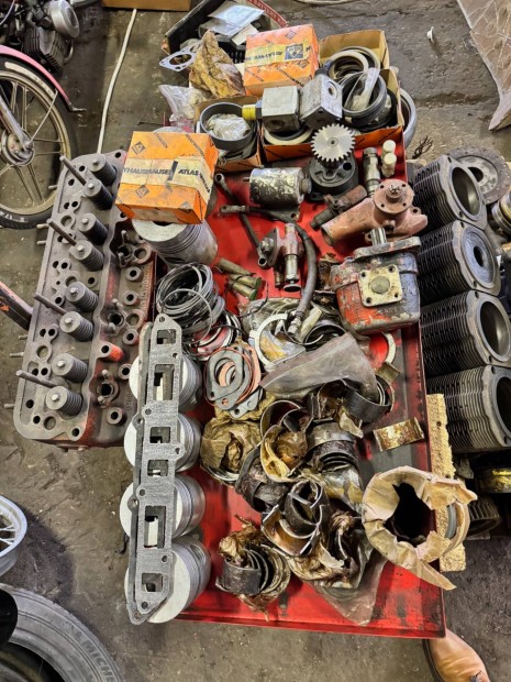 Deutz motorok s MTZ, Weimar, Multikr, Ford alkatrsze