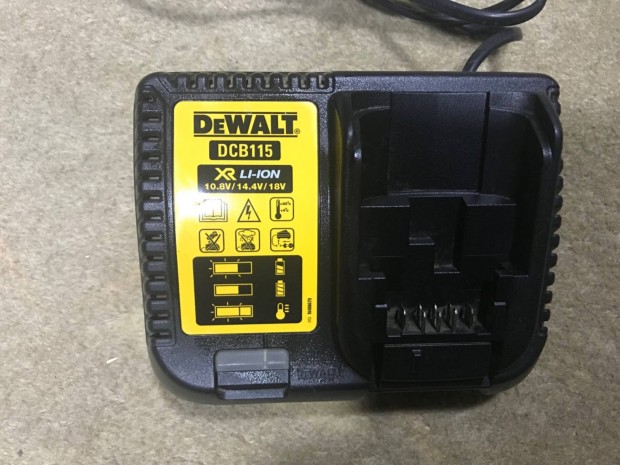 Dewalt DCB115-QW Akku töltő 10,8V-18V-ig