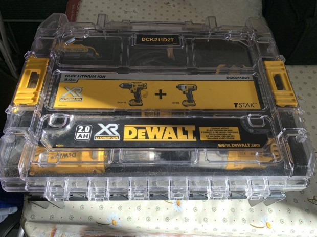 Dewalt Dck211D2T XR 10.8V dupla dobozban! 