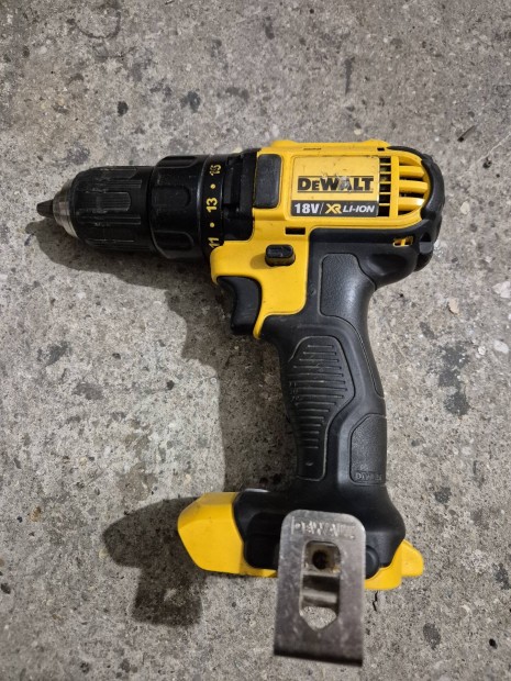 Dewalt Li-ion 18 volt csavarbehajt frgp