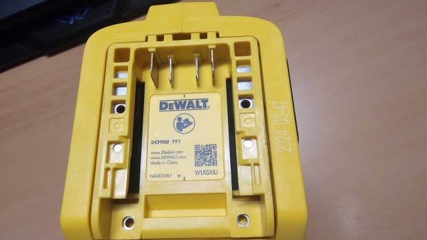 Dewalt tvecsavaroz 