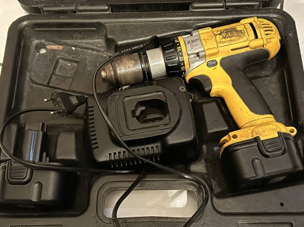 Dewalt akkus fr, csavarbehajt s tvefr 12V