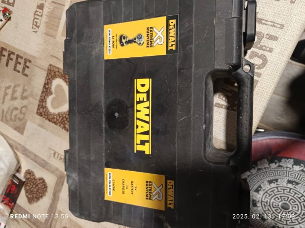 Dewalt nyomatk kulcs 