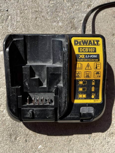 Dewalt töltő