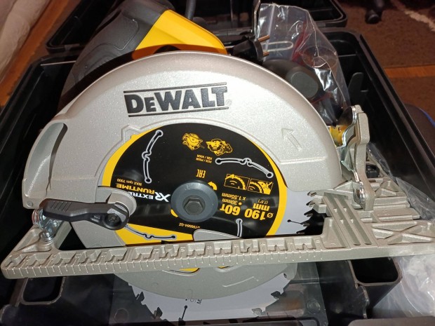 Dewalt j krfrsz DWE576K-QS 1600W 190x30 mm kofferban