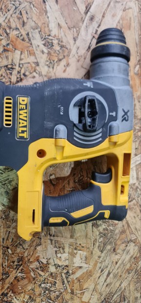 Dewalt tvefr vs hinyosan dch 18v