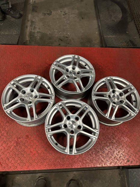 Dezent 15 alufelni 5x112 ET 38 Audi Skoda VW Seat