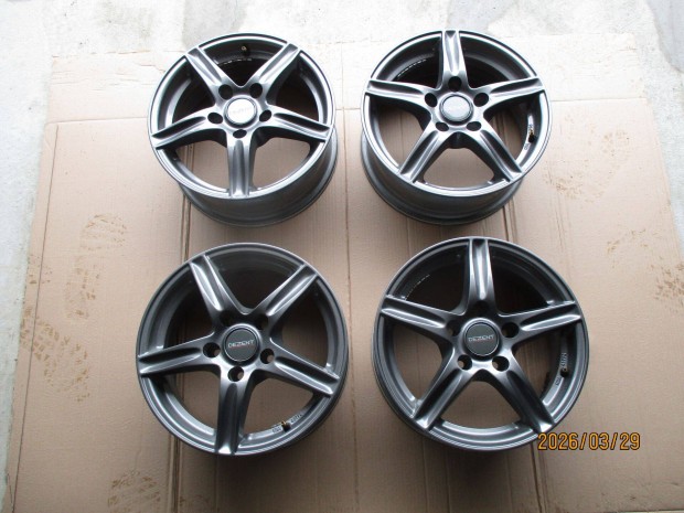 Dezent 15-colos alufelni 5x114.3-ET:-40