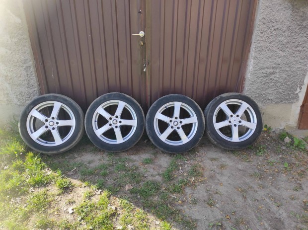 Dezent 17" 114,3 alufelni