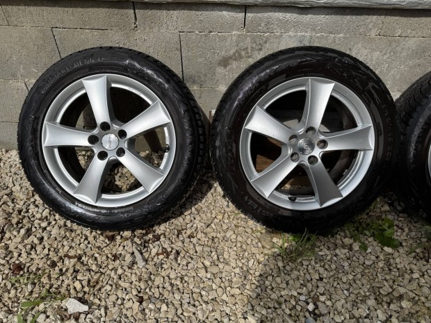 Dezent 17" Ford Galaxy Alufelni