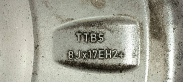 Dezent 8Jx17H2 ET30 5x120 alufelni + t�ligumi 