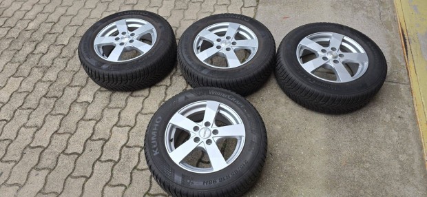 Dezent alufelni 16 Kumho tli gumival Renault Captur