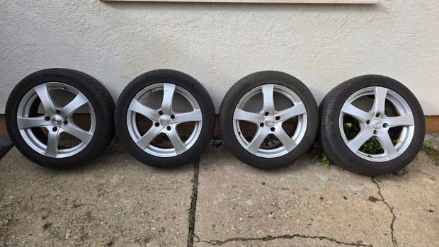 Dezent alufelni 7x17, Barum 215/50 R17 nyárigumikkal