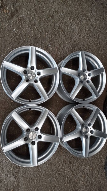 Dezent használt 5x112 lyukosztású 17 colos szép állapotú alu felni gar