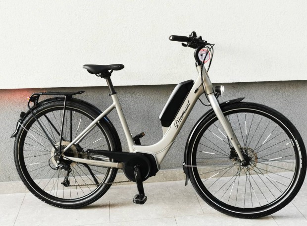 Diamant 28" női trekking ebike kerékpár Bosch e-bike elektromos