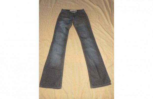 Diesel olasz farmernadrg 26-s db:70 cm h: 105 cm