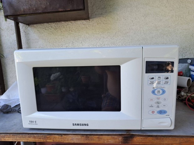 Digitális Samsung mikró