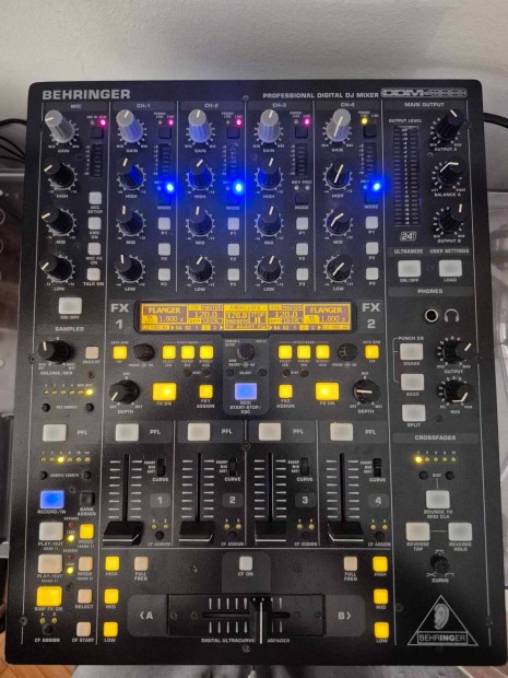 Digitlis dj mixer szuper llapotban elad!