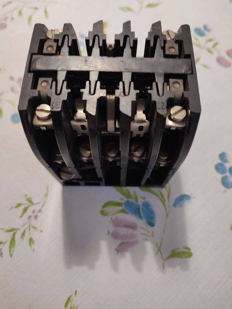 Dil 052 Magneskapcsolo Tekercs