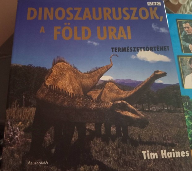 Dinoszauruszok a fld urai knyv