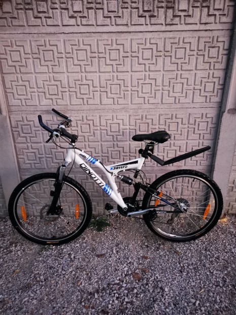 Dinotti alumnium MTB kerkpr bicikli trcsafk 26" 26 col