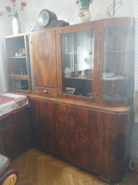 Di�fa artdeco szekr�ny+kieg�sz�t�