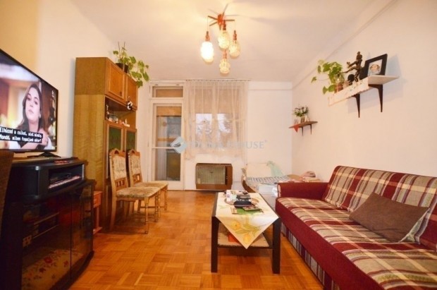 Di�sdi elad� 53 nm-es lak�s