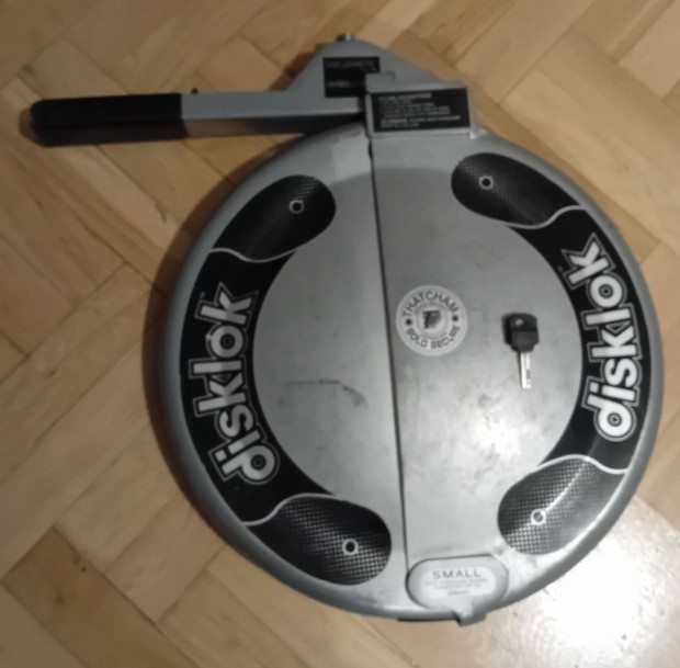 Disklok minsgi ers kormnyzr elad