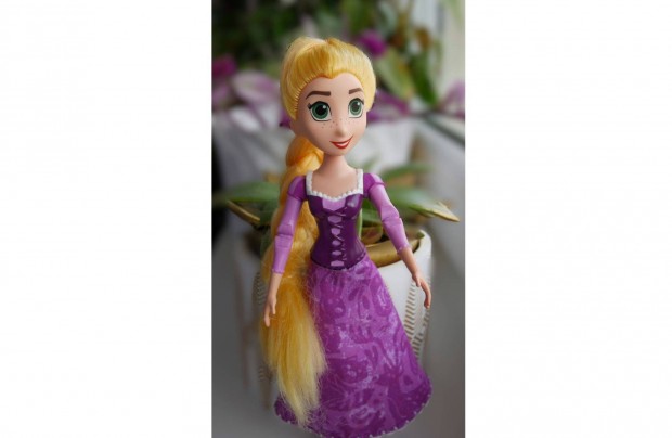 Disney Aranyhaj izletes Barbie tpus baba - Hasbro