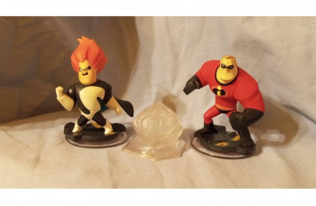 Disney Infinity The Incredibles Hihetetlen csald figura s kristly