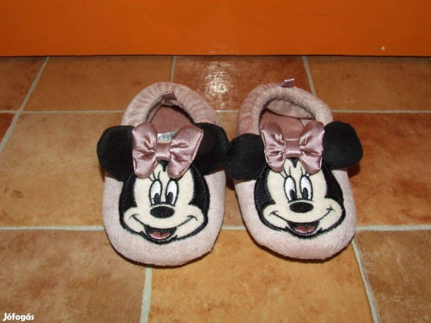 Disney Minnie egér mintás cipő mamusz 20-21 méret