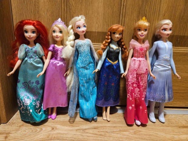 Disney hercegnk barbie baba