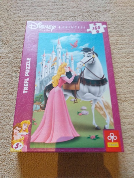 Disney hercegns puzzle 160 db-os (Trefl)