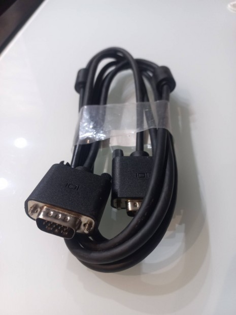 Displayport Kbel-VGA Monitor Kbel  1.8m