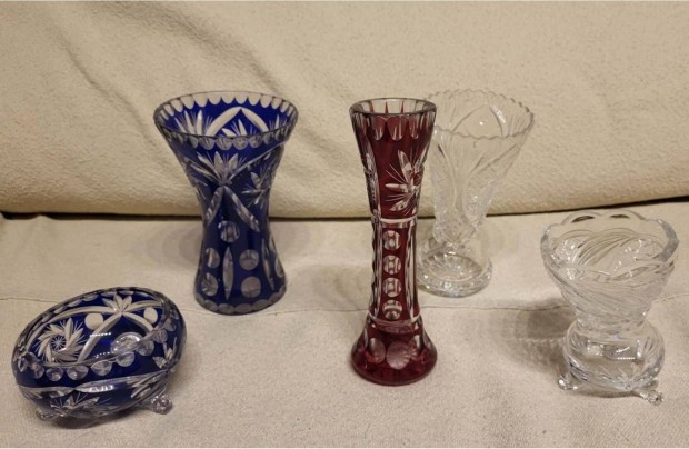 D�szes �veg v�z�k