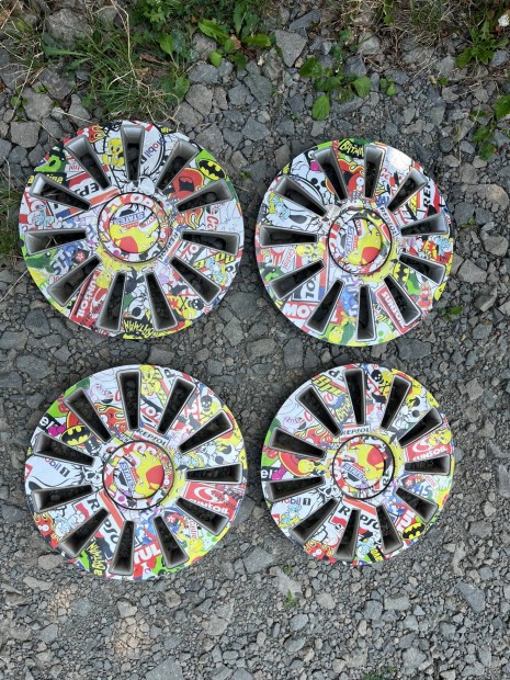 Dísztárcsa 15 stickerbomb matricabomba