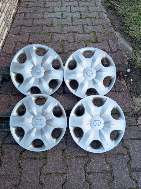 Disztrcsa Honda gyri 14 colos