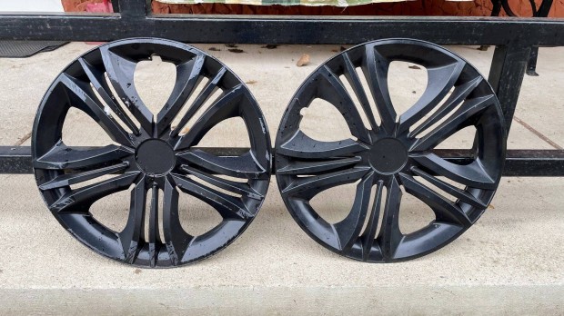 Dsztrcsa pr fekete sznben "14 col elad